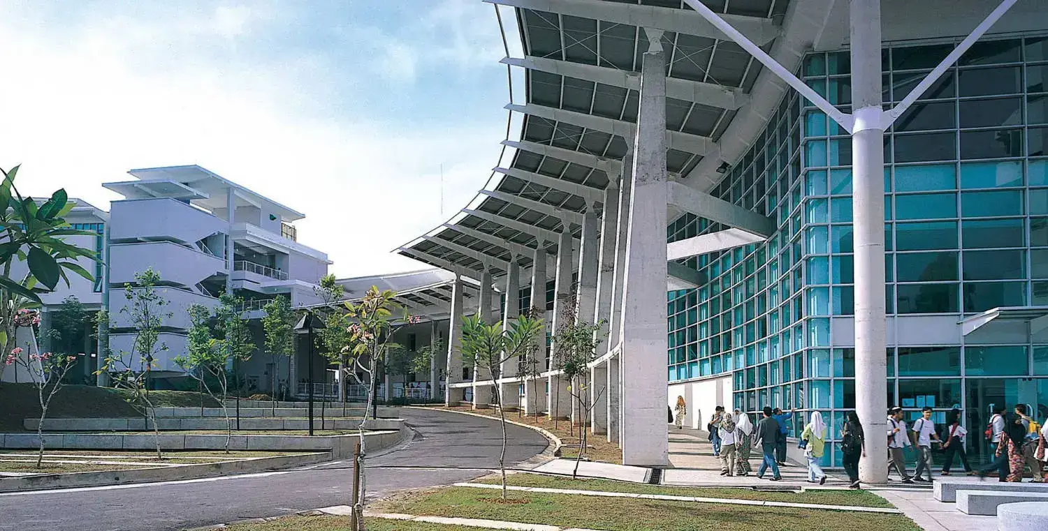 أكثر تخصصات جامعات قبرص المطلوبة للمغاربة