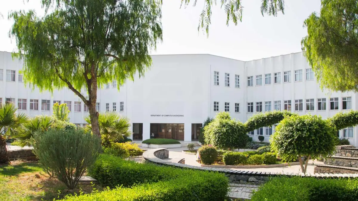 أفضل جامعات هندسة الاتصالات في قبرص التركية
